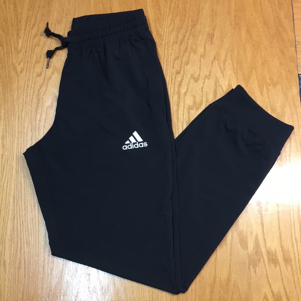 Adidas women’s Primegreen Black Lightweight Track Pant. Sz S